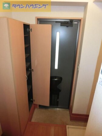 サンピラーの物件内観写真